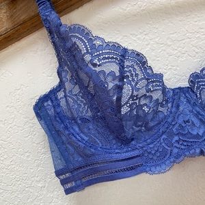 Lacy periwinkle blue bra